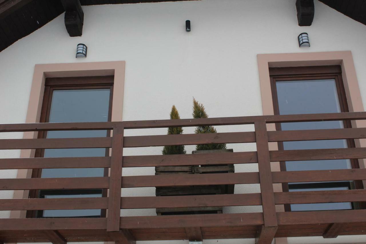 Vdovic Guest House Svecina Exterior foto